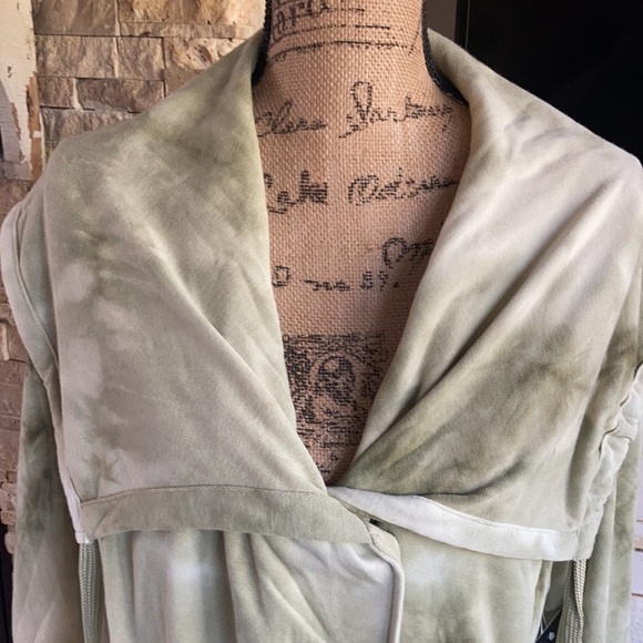 Bagatelle french terry draped olive tie dye jacket - Picture 6 of 15